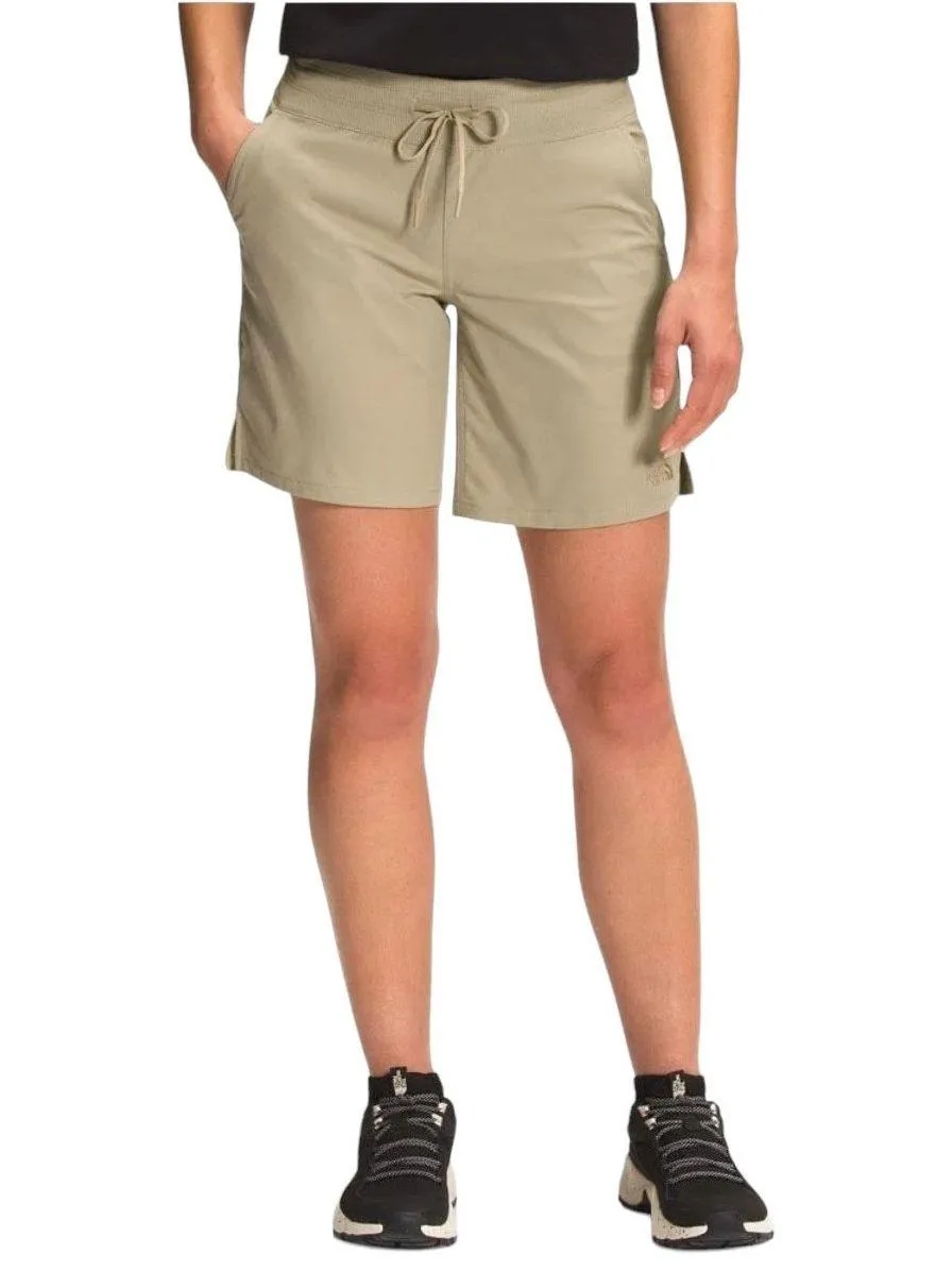 NWT! North Face Hiking Workout Activewear Bermuda Shorts - Size Small - Image 2