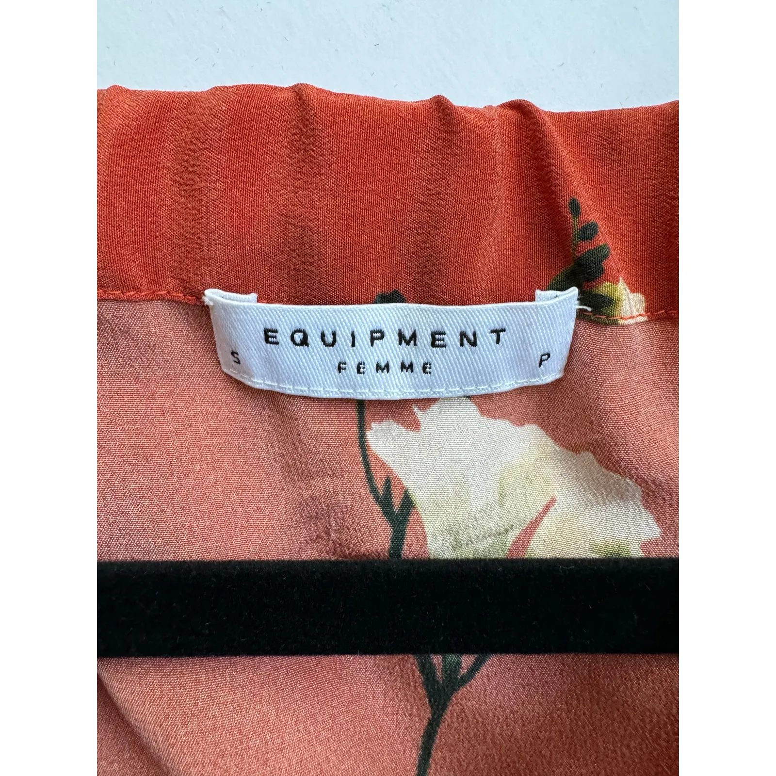 NWOT Equipment Long Sleeve Off the Shoulder Floral Silk Dress Size S - Image 6