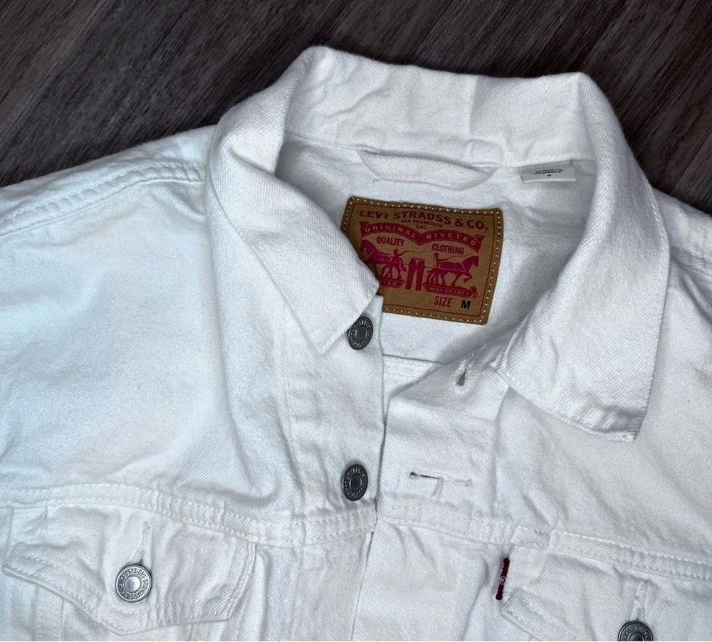 x Smiley Limited Edition White Denim Jacket - Image 7