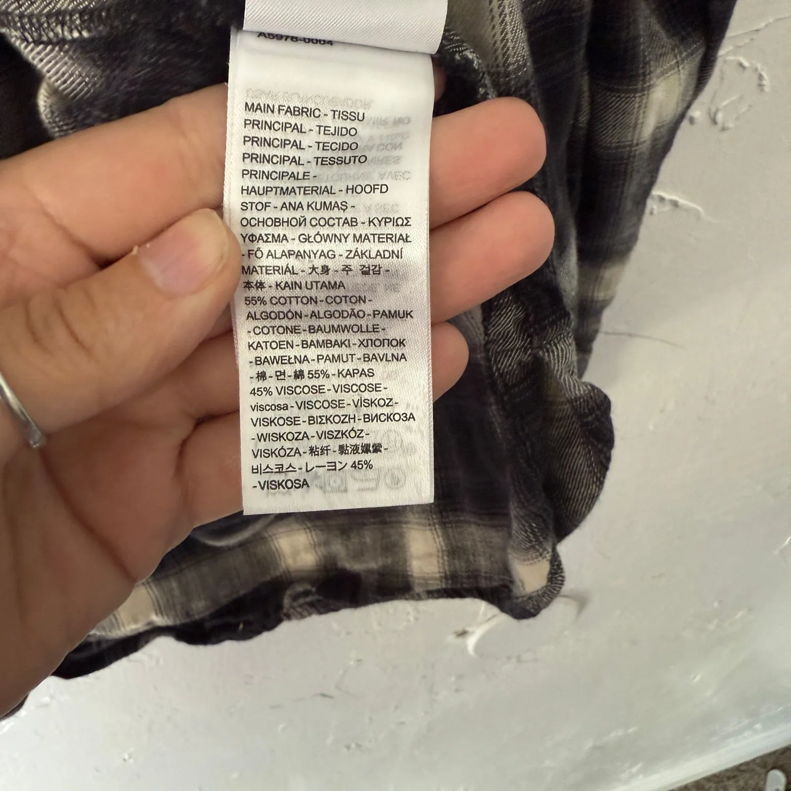 Levi’s San Francisco Black Gray Plaid Flannel Shirt‎ L | Soft Grunge Button-Up - Image 7