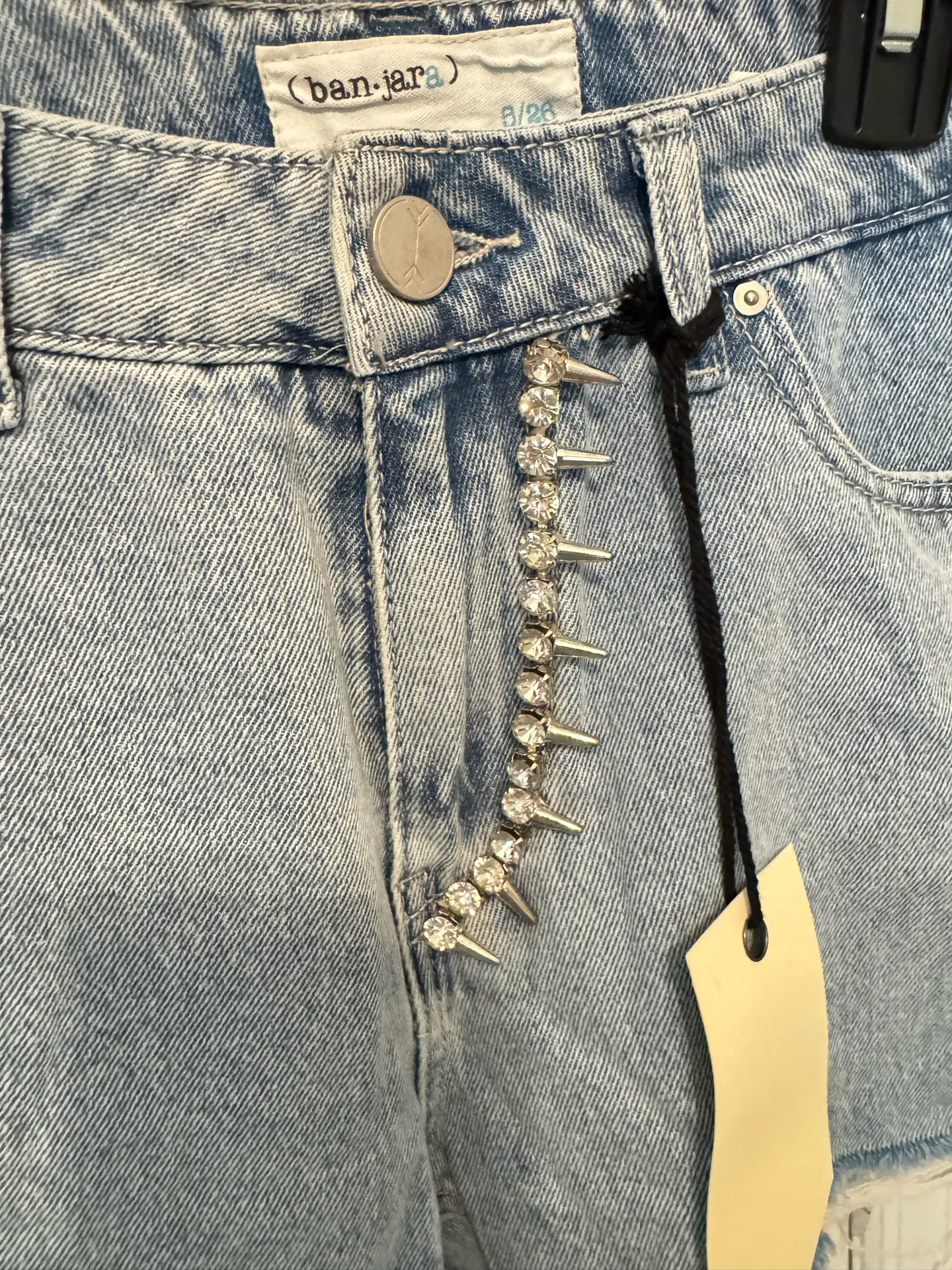 Banjara Rhinestone High Rise Jean Shorts Size 5/26 - Image 3