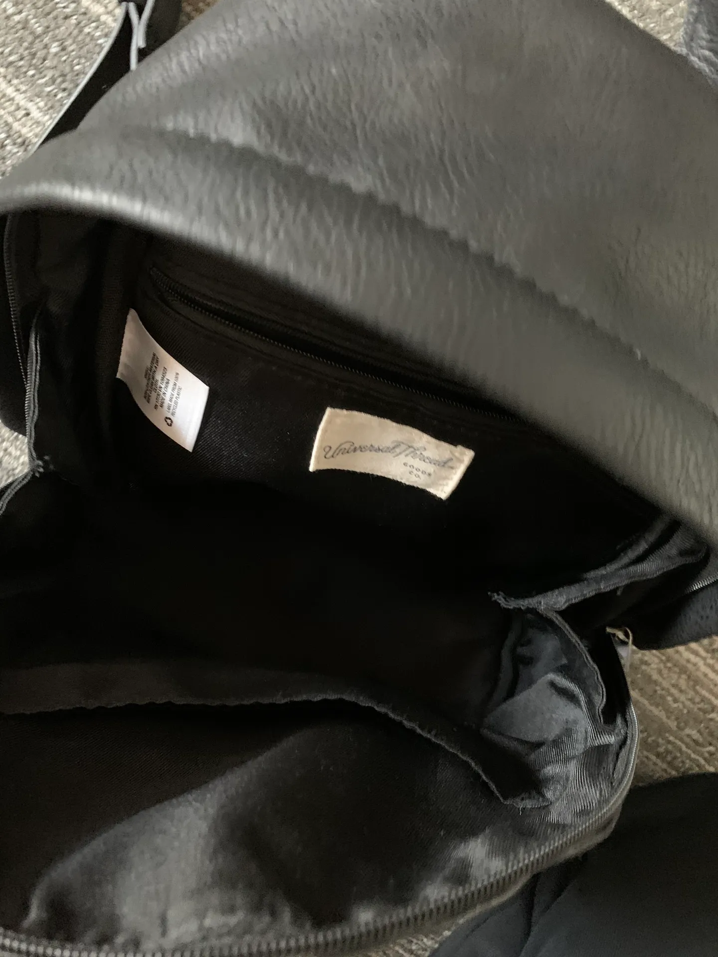 Universal Thread black mini backpack - Image 3