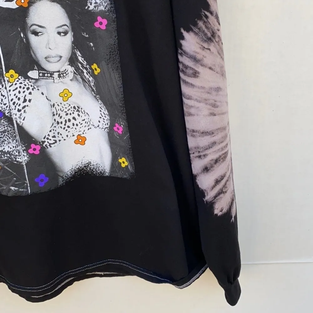 Aaliyah Womens/ unisex medium long sleeve black retro graphic t - Image 5