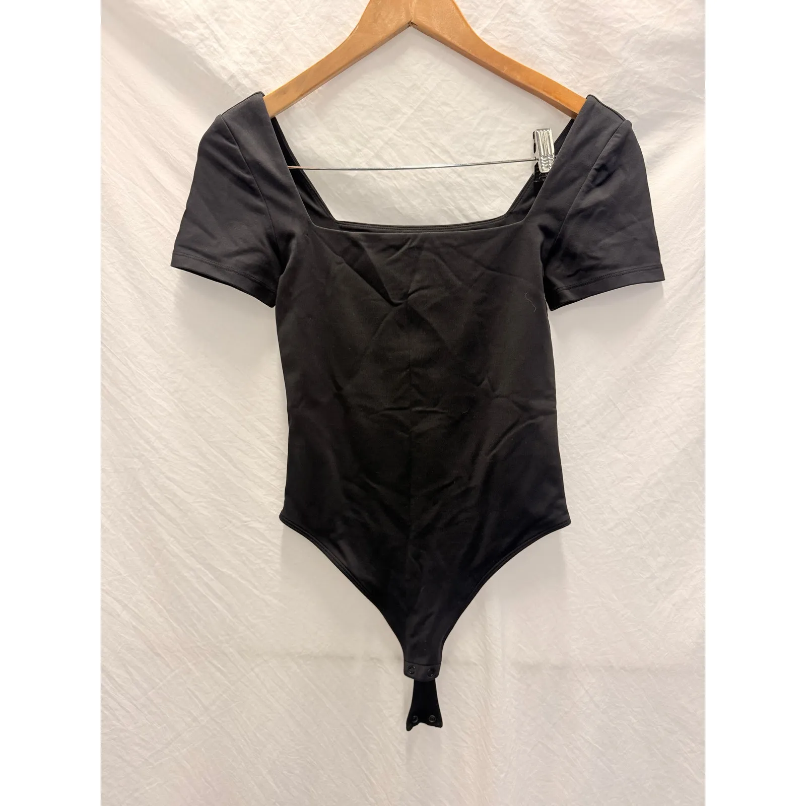 Babaton Original Contour Squareneck Bodysuit Small Black - Image 2