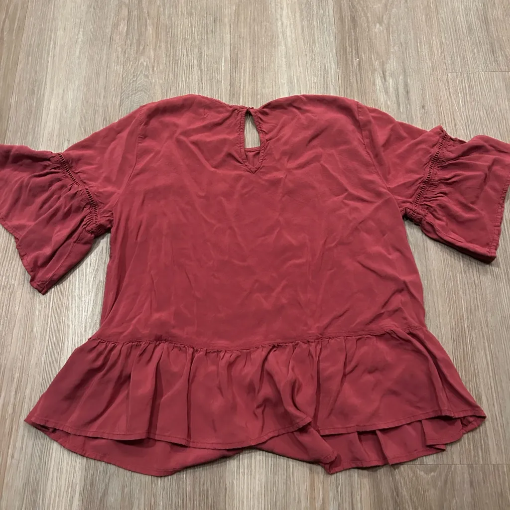 Abercrombie & Fitch Burgundy Peplum Top - Image 5