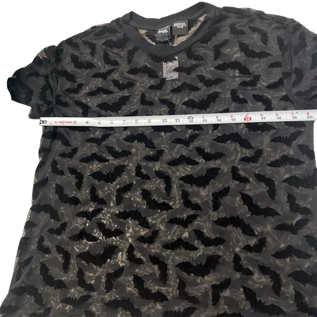 Her universe‎ x disney women’s cat mesh short sleeve extra large shirt Nwt - Image 2