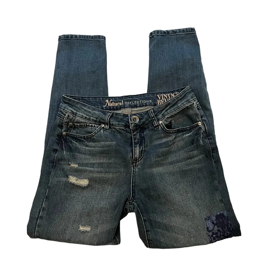 Natural Reflections Vintage Reunion Distressed Patchwork Jeans, sz 4 - Image 3