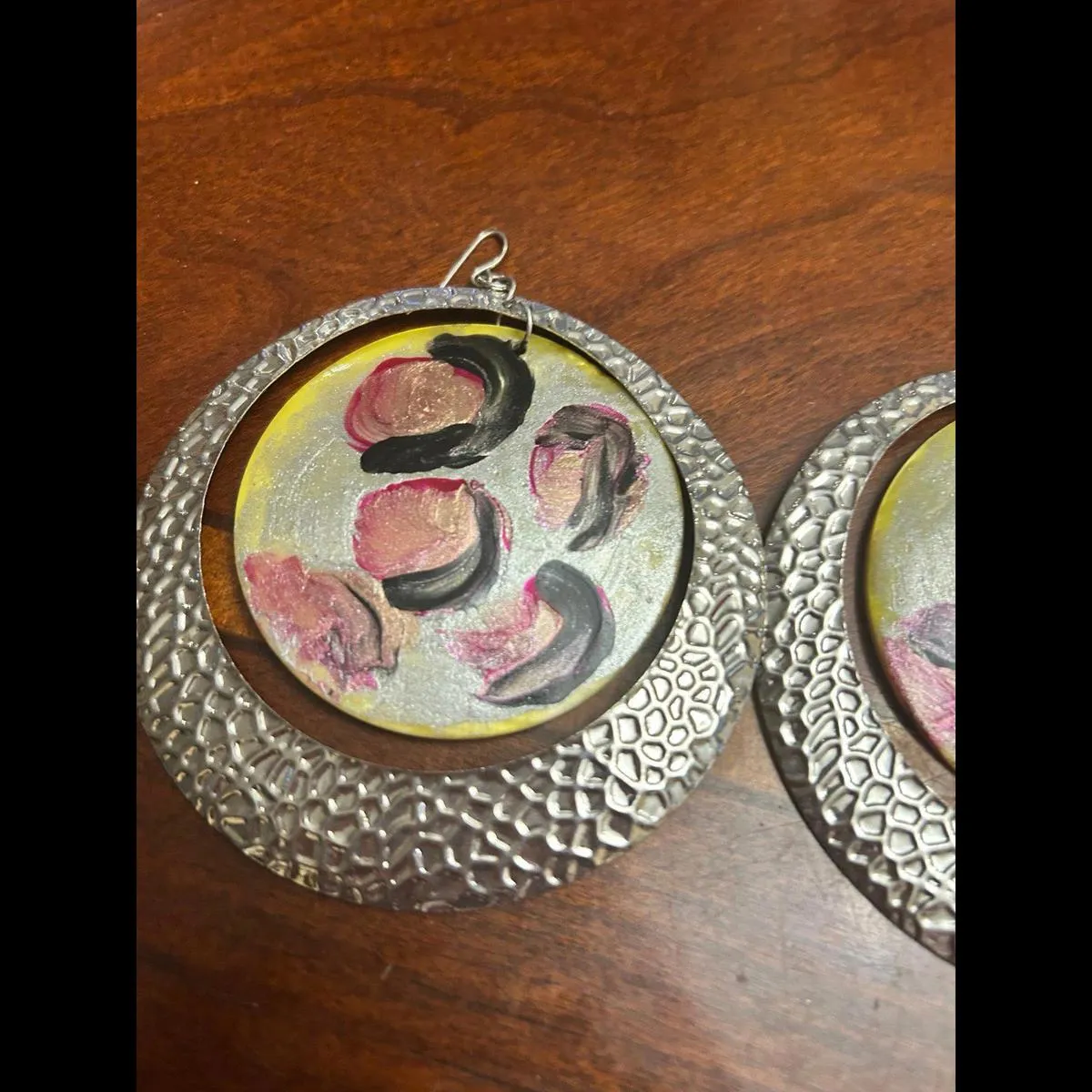 Huge big large round earrings with mother of pearl design fashion earring Silver - Image 2