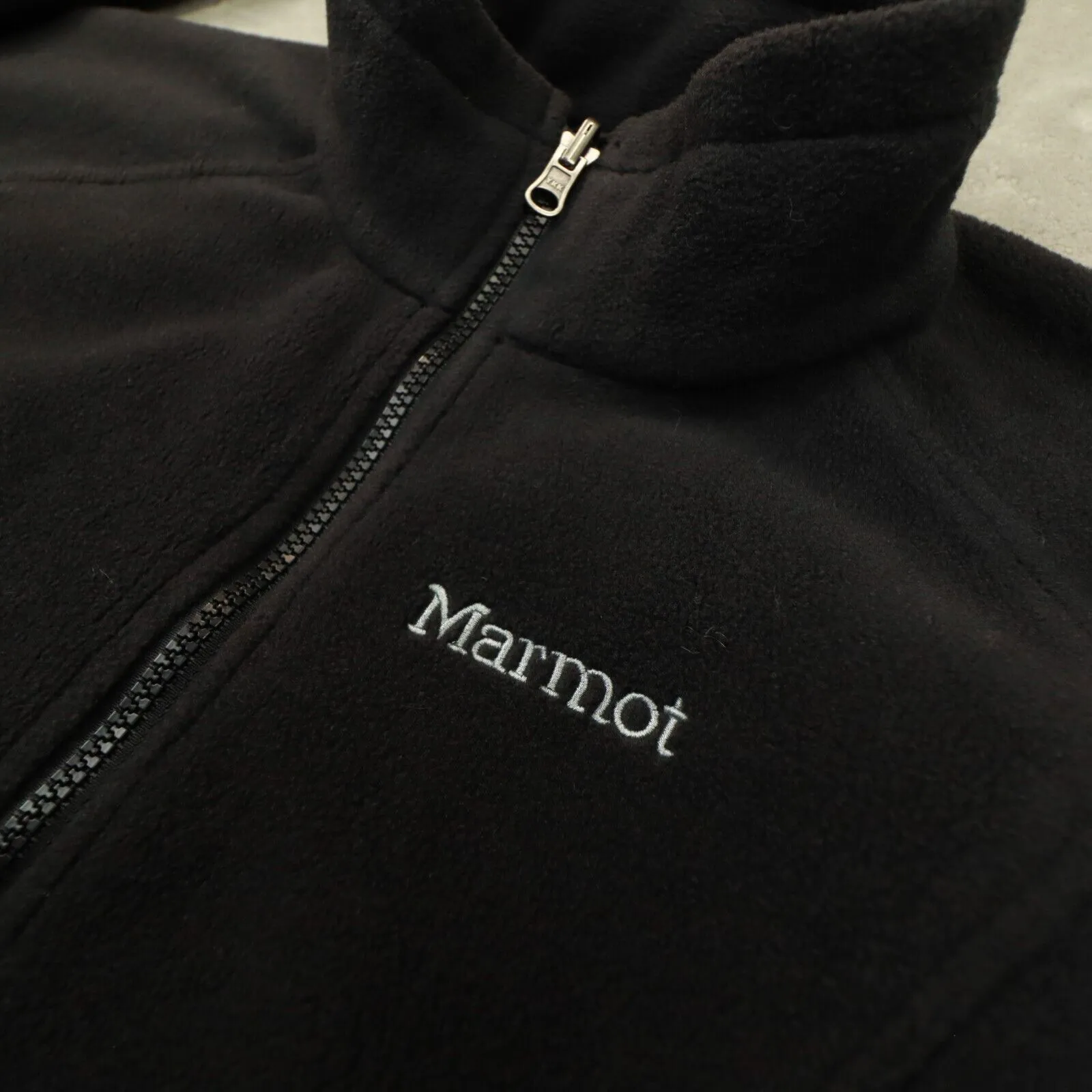 Marmot Women's Black Fuzzy Fleece Jacket Full Zip Long Sleeve‎ Size Medium - Image 2