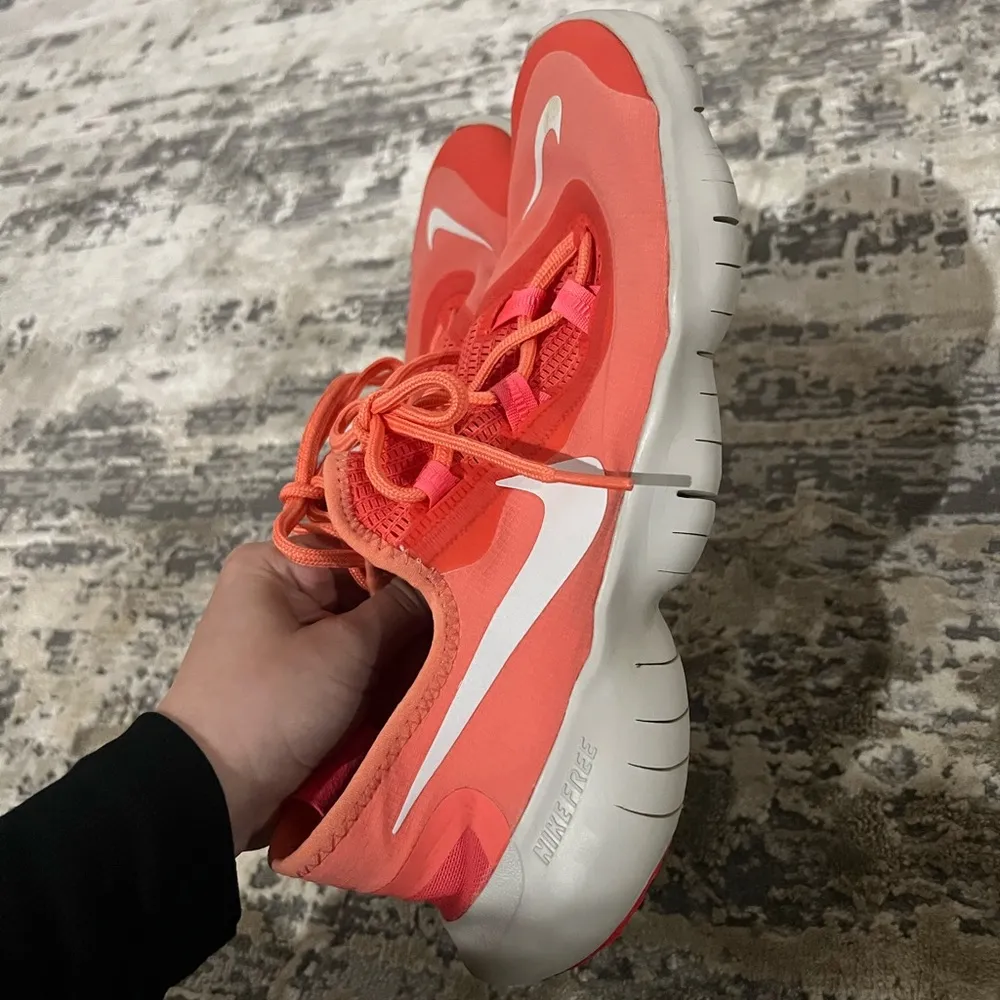 Nike Salmon Free Type 5.0 Sneakers Size 11 US - Image 4