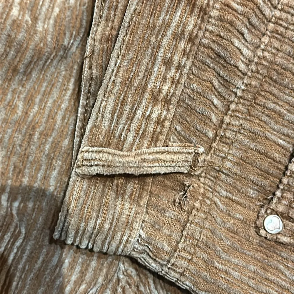 Corduroy Brown Frayed Hem Shorts - Image 7