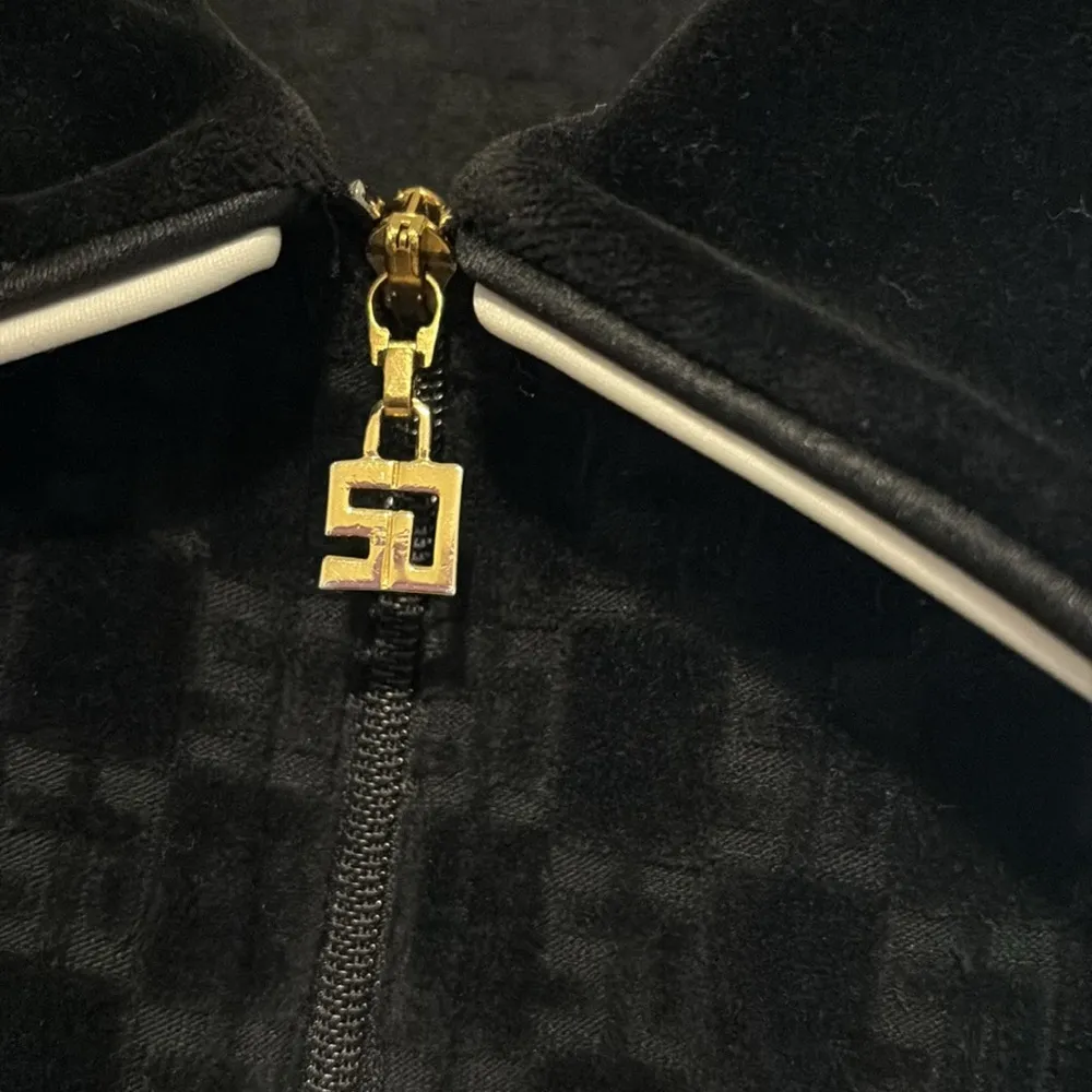 St. John Sport Black Blazer with Peter Pan Collar Size undefined - Image 6