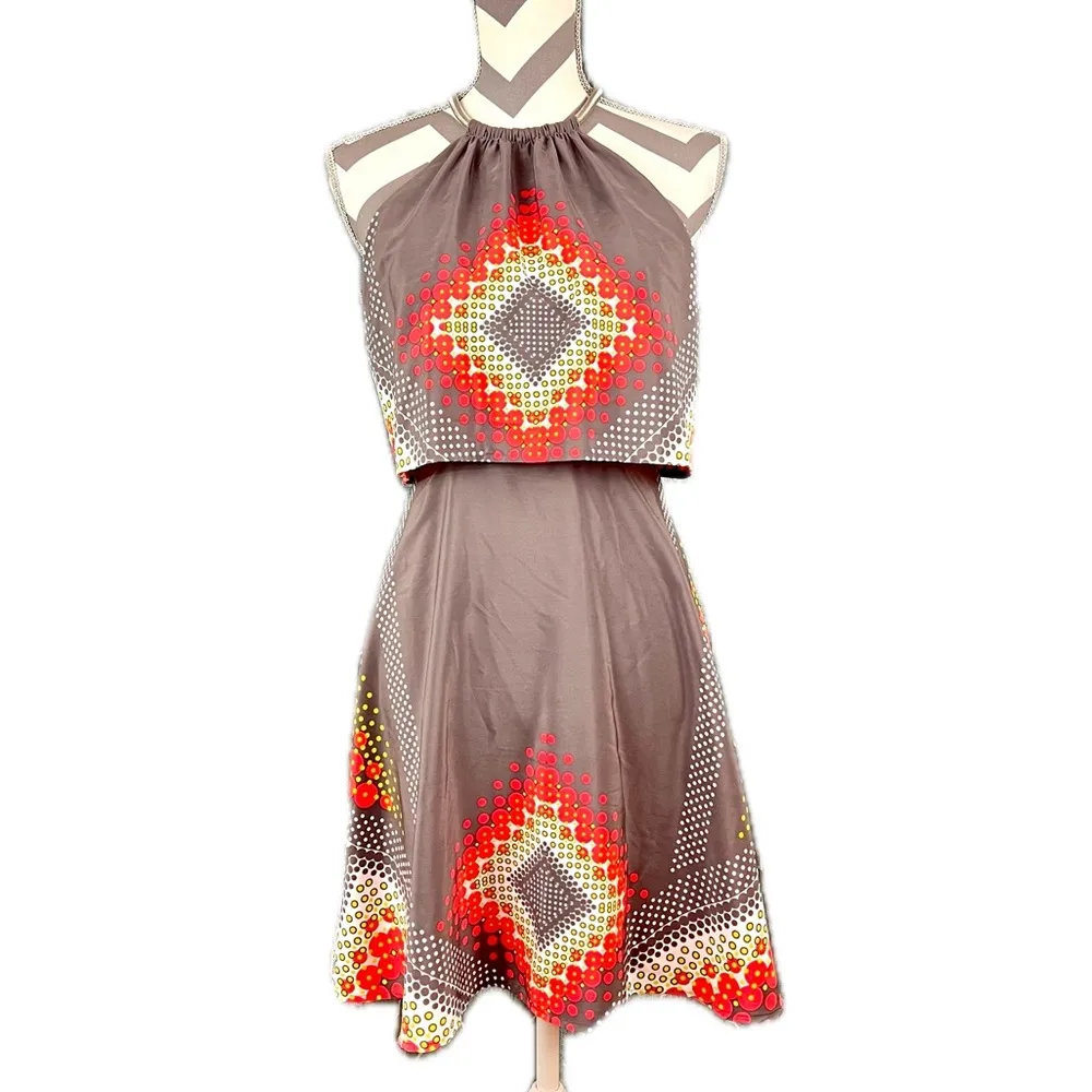 Jessica Simpson Taupe & Coral Popover Halter Dress - Size XS - Image 4