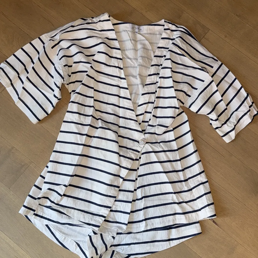 Sabo skirt striped shorts tunic set - Image 5