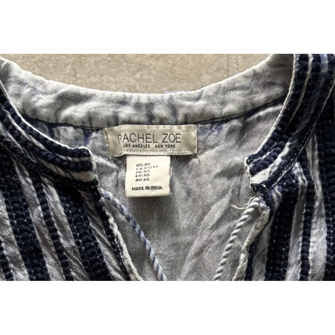 Rachel‎ Zoe Top Womens XS Blue Tunic Embroidered Boho Prairie Festival Peasant - Image 5