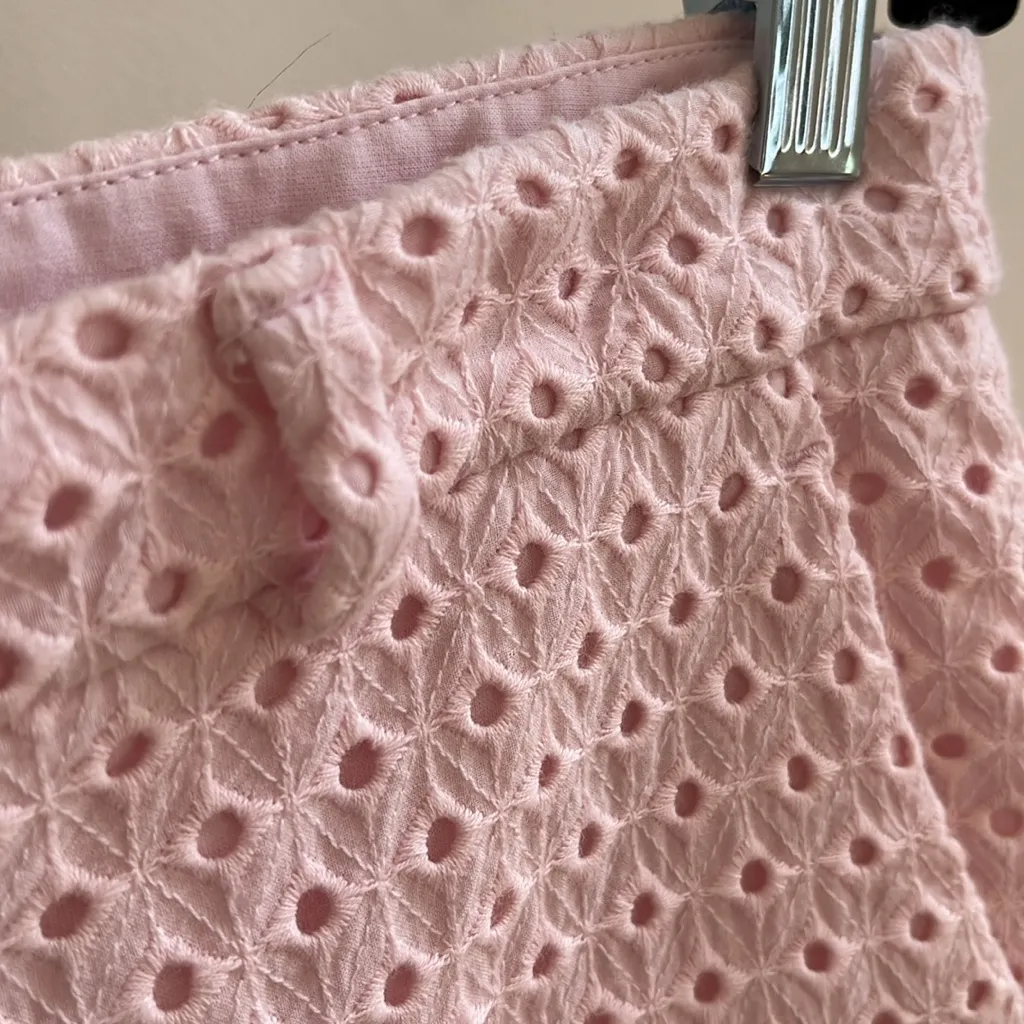 Banana Republic, pink shorts size 6 - Image 4