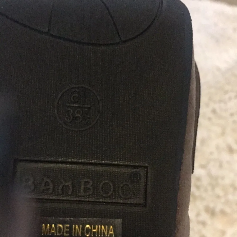 Bamboo Mauve Heels Women's Size 8.5 - Image 4