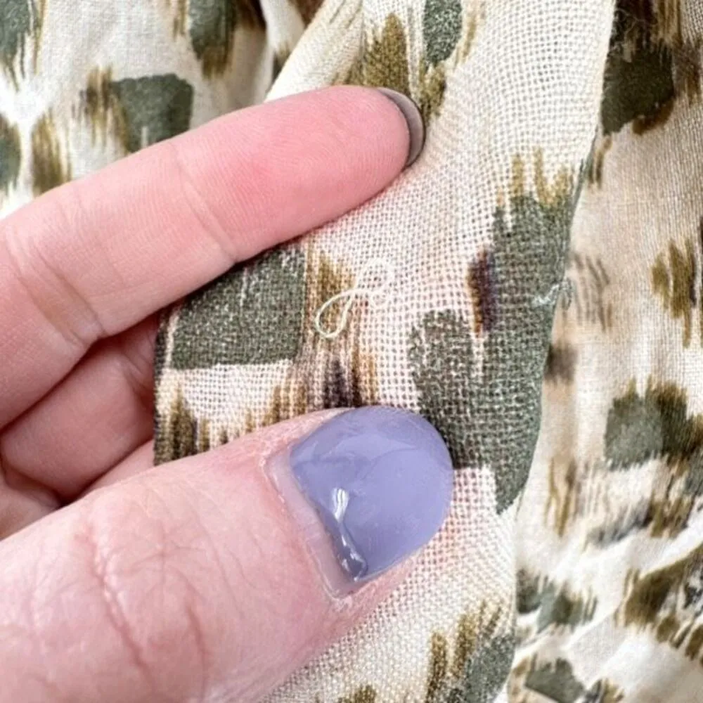 J. Crew Women's Abstract Ikat Print Fringe Linen Blend Wide Scarf Cream Green OS - Image 6