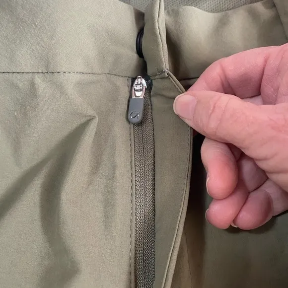 Gap ‎ fit activewear pants. - Image 10