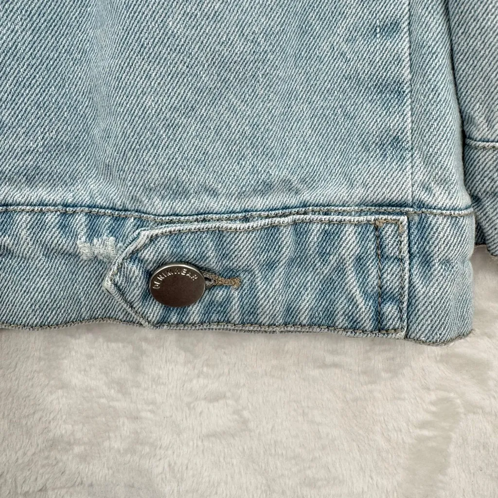 Classic Denim Jean Jacket from Dry Goods Light Wash Distressed Western Cowgirl M Blue Size M - Image 5