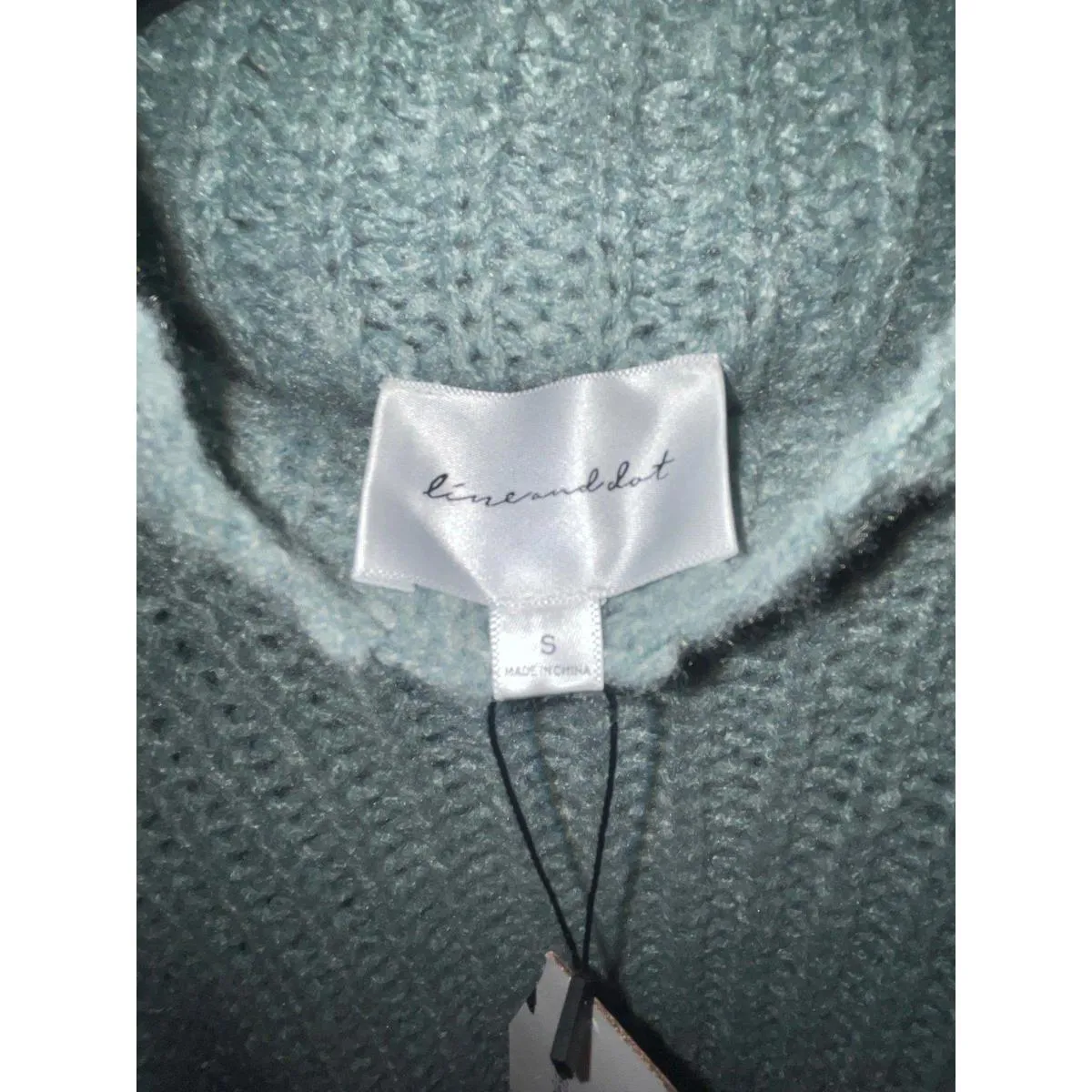NWT Line and Dot mock neck sweater, size small, blue - Image 4