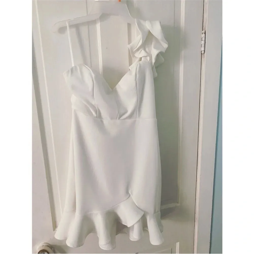 NWT Selfie Leslie White Ruffle One Shoulder Dress Sz XL - Image 3