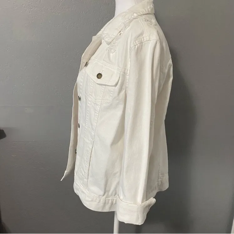 Women’s Red Star white denim jean jacket distressed oversized Classic cut Medium - Image 5