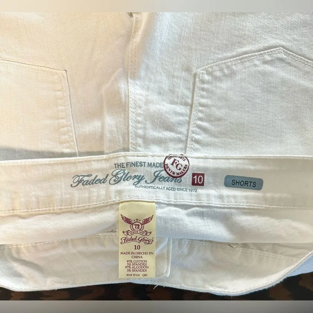 Woman’s Faded Glory Shorts White (282) - Image 3