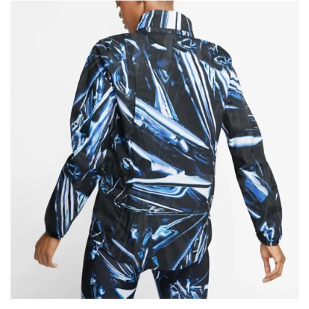Nike Shield Abstract Print Activewear Full Zip Running Jacket Size XS - Image 5
