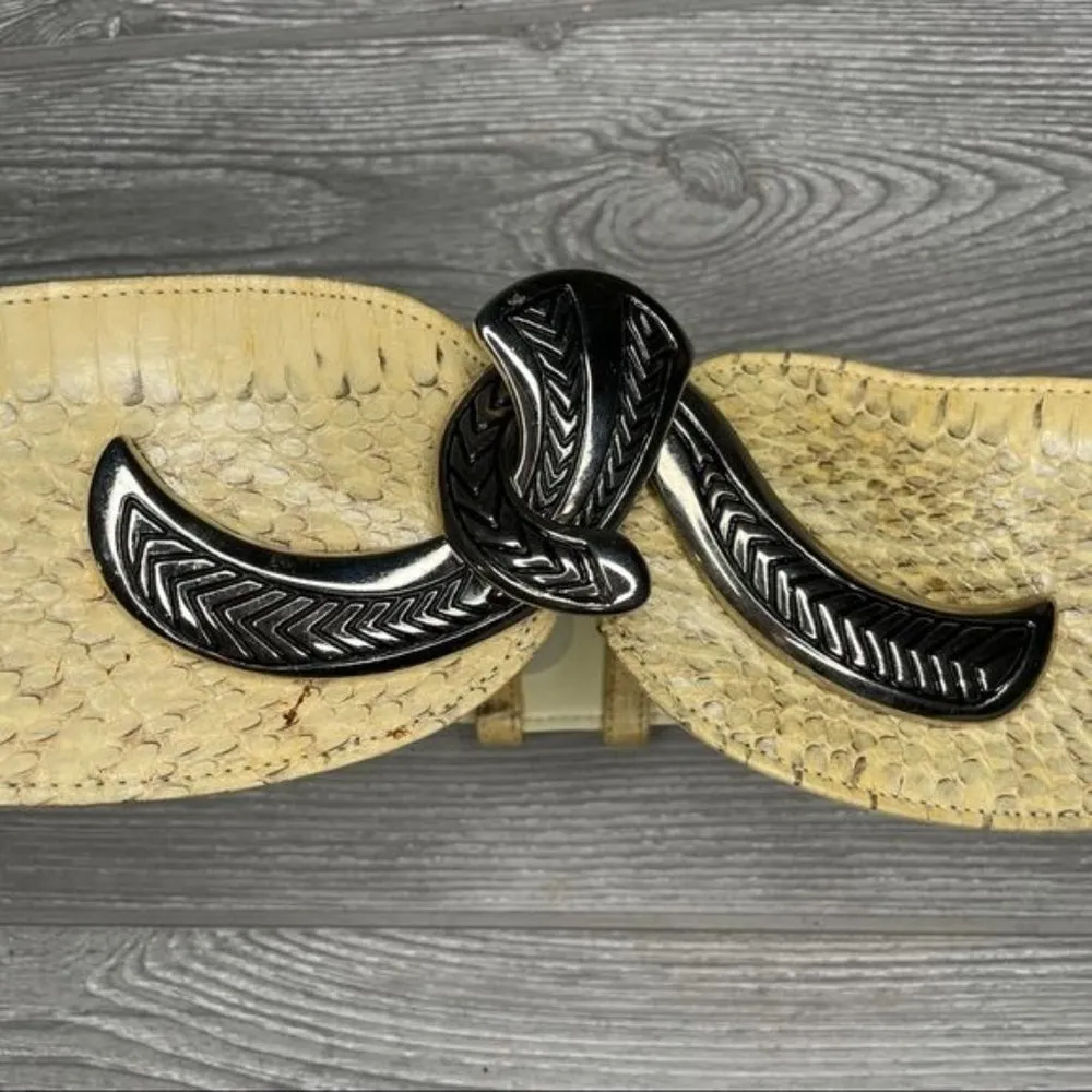 Genuine snakeskin belt from China with ornate serpentine buckle adjustable size - Image 5