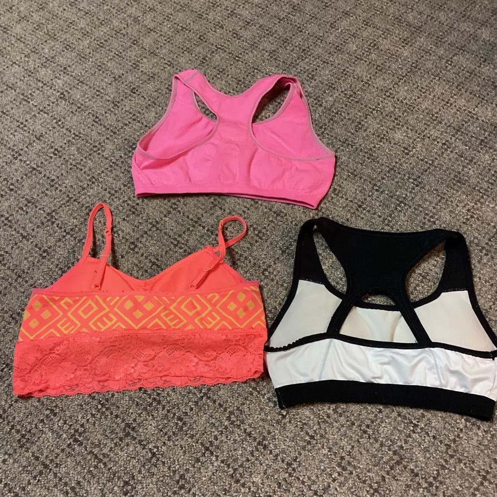 Champion Danskin No Boundaries Pink Coral White Sports Bra Lot * Sizes M/L - Image 2