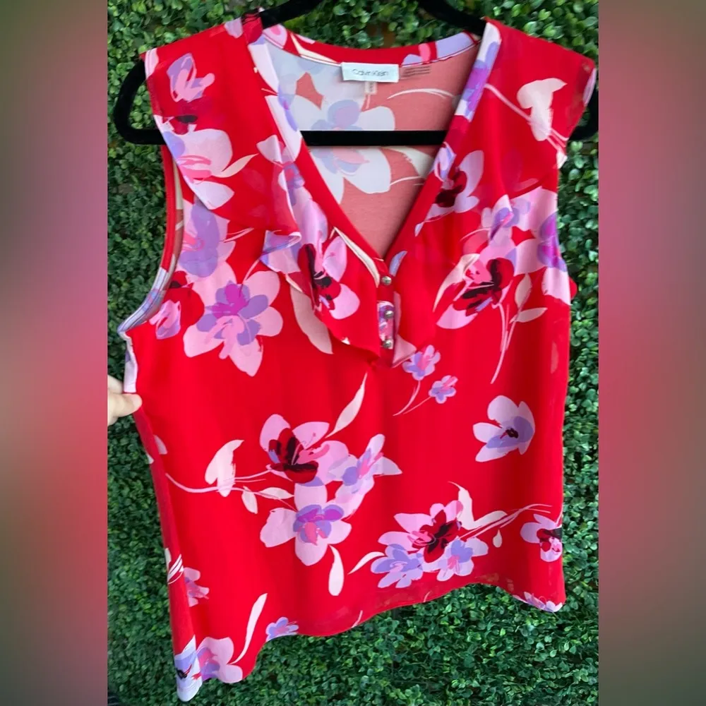 Calvin Klein - Red Floral Blouse | Medium - Flutter Sleeve - Image 6