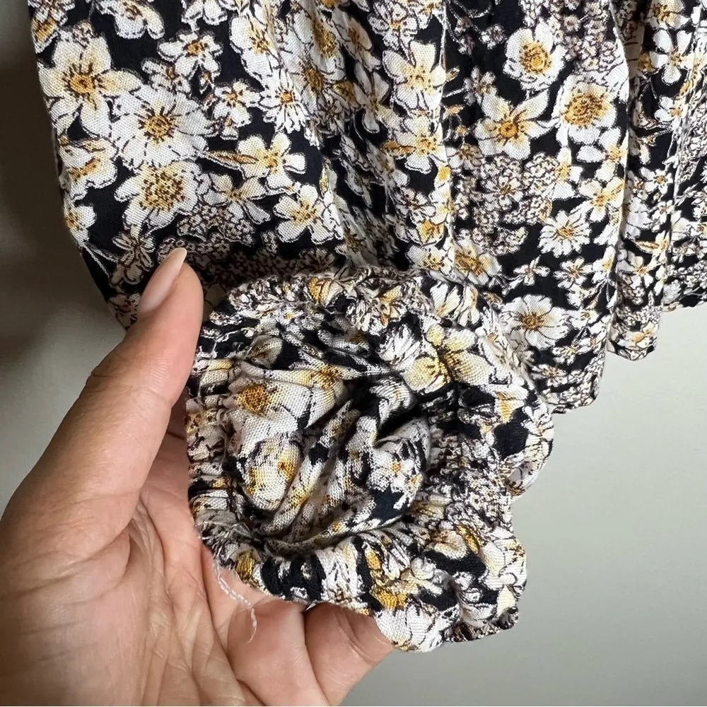 Patrons of Peace Womens Size XS‎ Floral Print Off The Shoulder Tie Front Blouse - Image 4