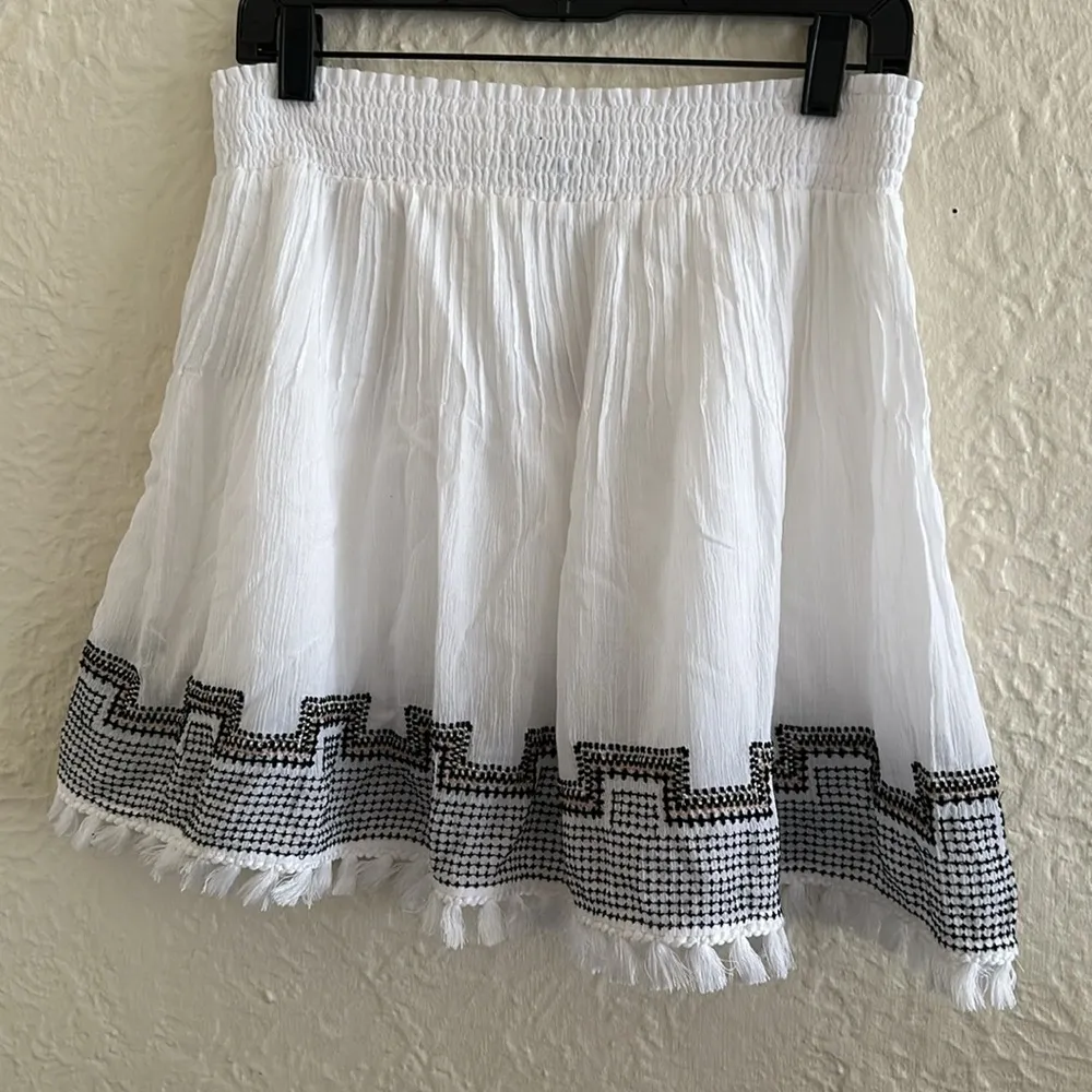 J. Crew White Smocked Pleated Tassel Black Embroidered Boho Mini Skirt NWT M - Image 6