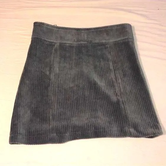 These Three Boutique Gray Studded Skirt - Image 3