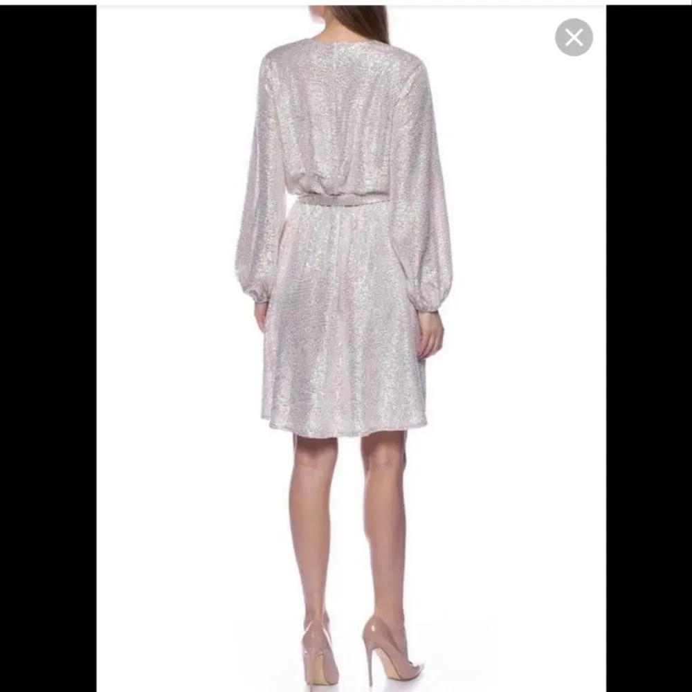 Marina Blouson Sleeve Metallic Dress in Champagne Women’s Size 18W Silver - Image 2