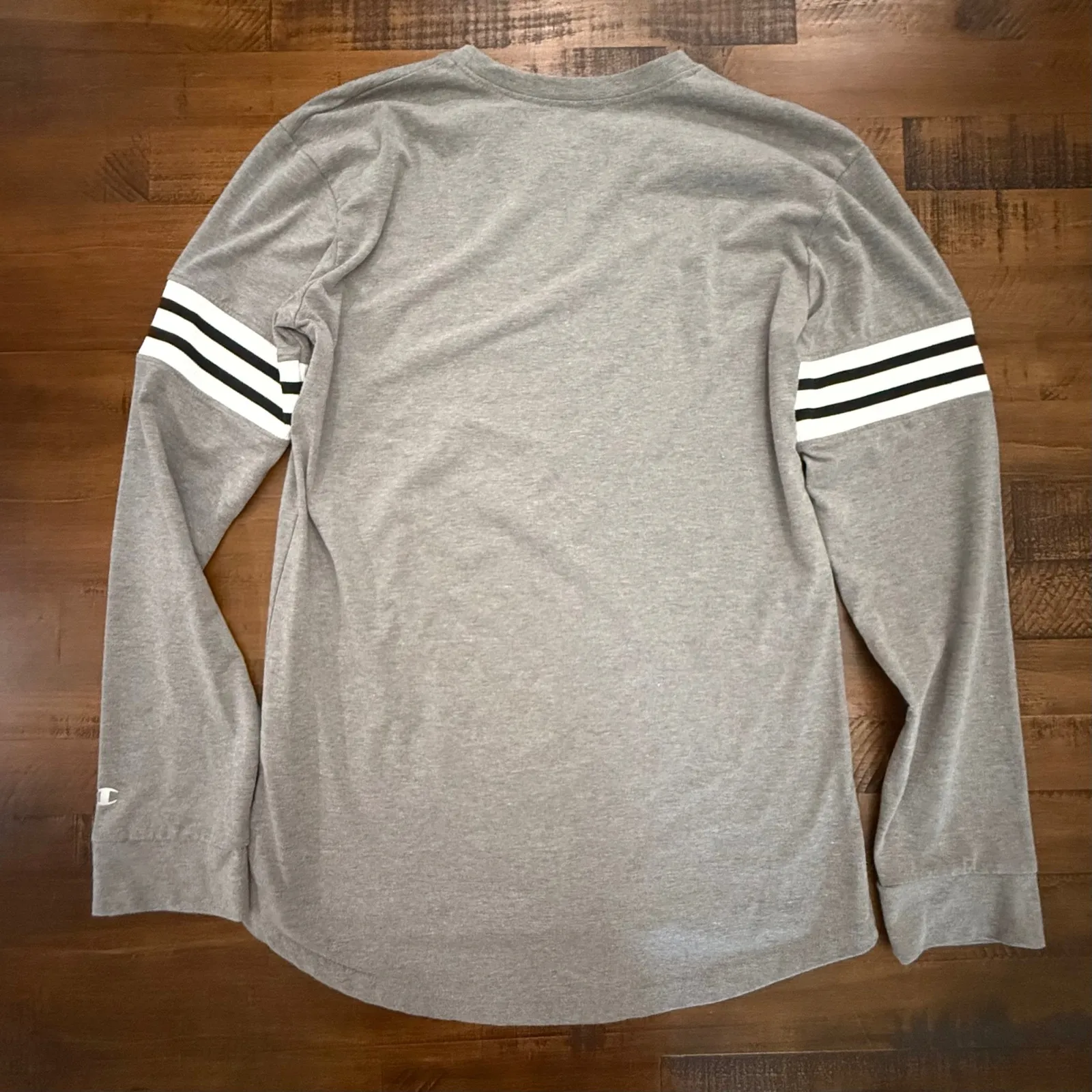 Champion Purdue University Long Sleeve T-Shirt Gray Top vintage style Medium - Image 3