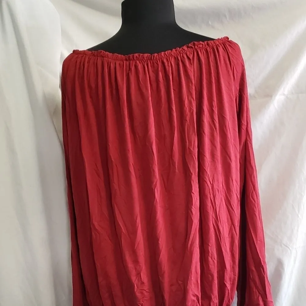 5/$25 Sale NWT Ezbelle Blouse Red Size XXL - Image 2