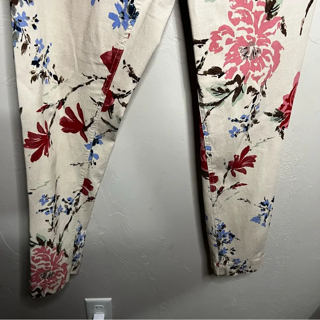 Soft Surroundings Space Floral Cream Super Stretch High Rise Ankle Pull On Pants - Image 4