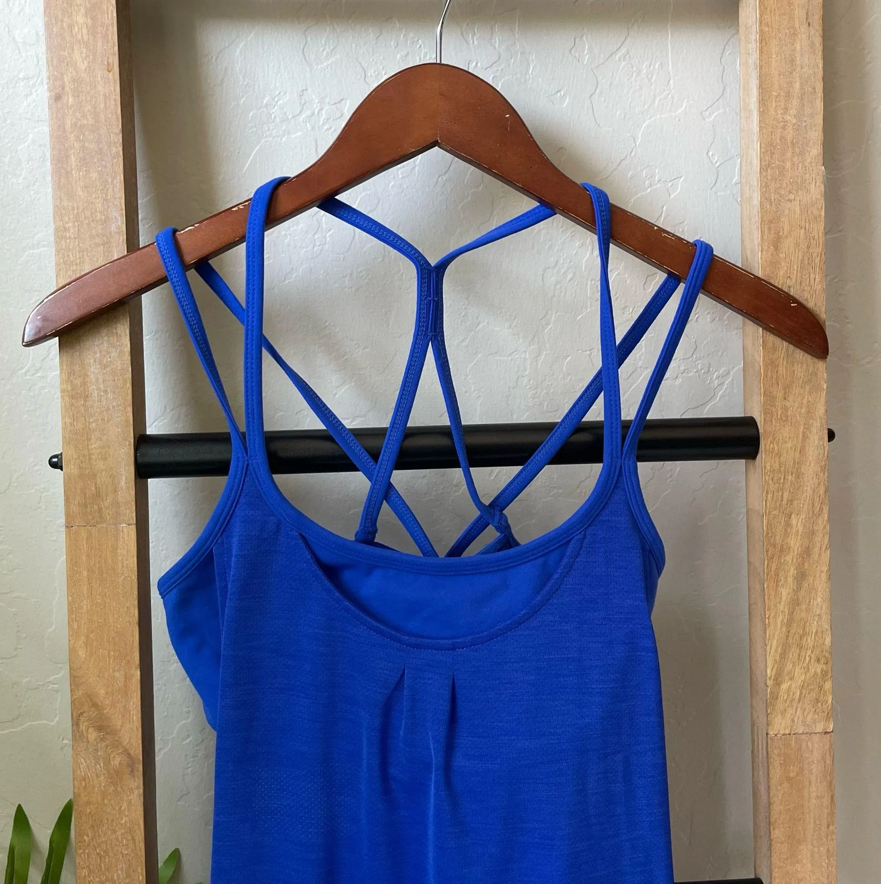 Athleta Strappy Cobalt Blue Mesh Energize Built-In Bra Tank Yoga Activewear - Image 2