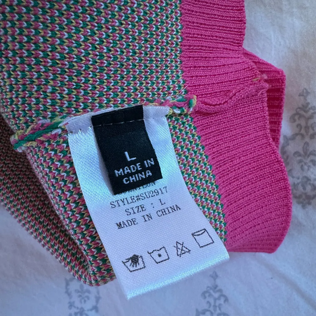 Color Block Knit Cropped Tank Top | Size Large‎ Pink/multi-color shirt - Image 4