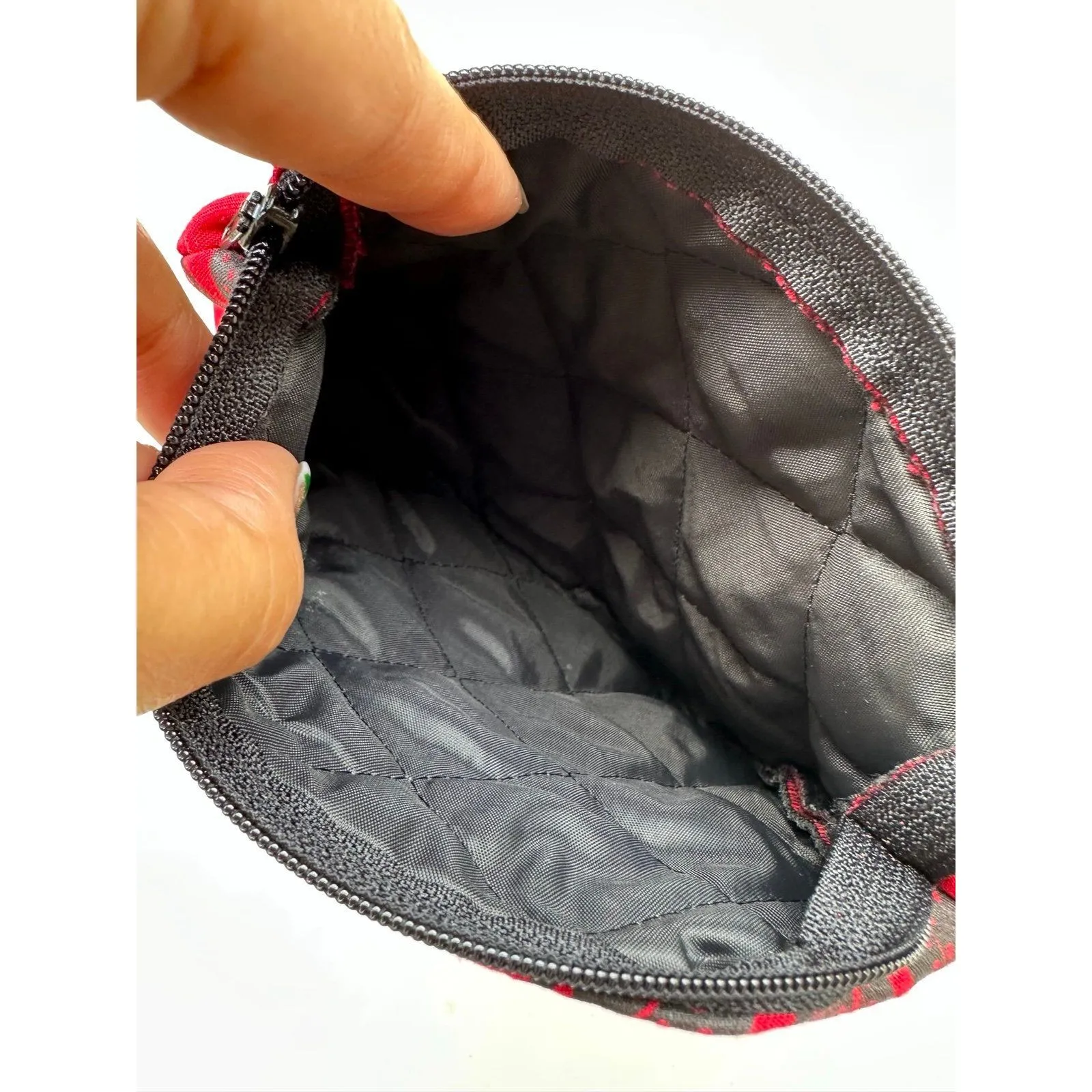 NWOT Unbranded Hawaiian Tropical Lauaʻe Sig Zane Inspired Cosmetic Zipper Pouch Red - Image 3