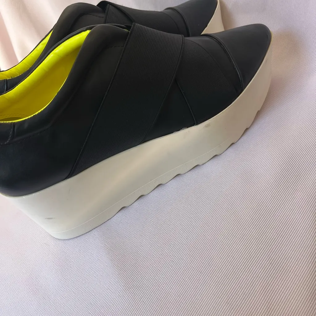 Kendall & Kylie Black and Yellow Moccasins - Image 5