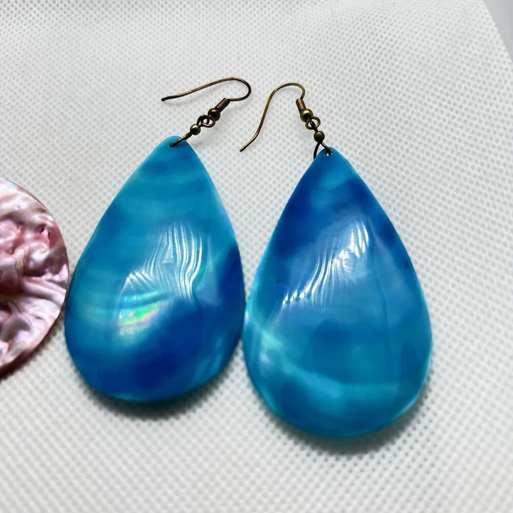 VTG 2 Pairs of Pierced Earrings 1980s Colored Abalone MOP Large Disk & Tear Drop Pink - Image 3