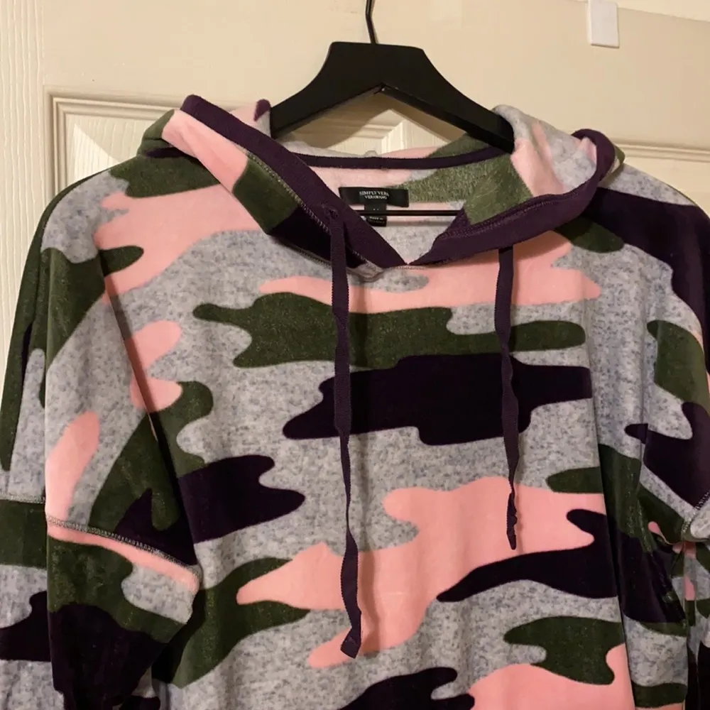 Simply Vera by Vera Wang plush camo pj hoodie - Image 2