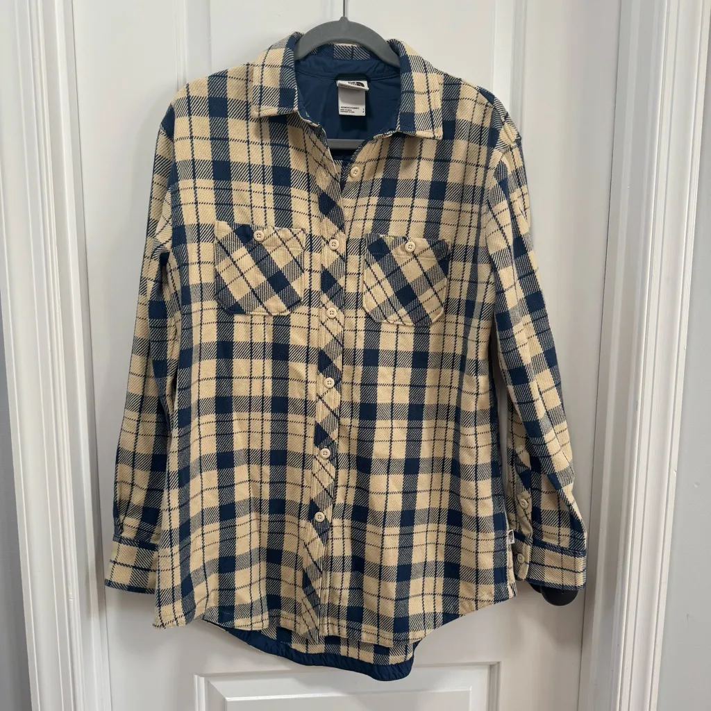 The North Face Valley Twill Flannel Shirt Women’s size Small Gravel‎ Navy Blue - Image 3