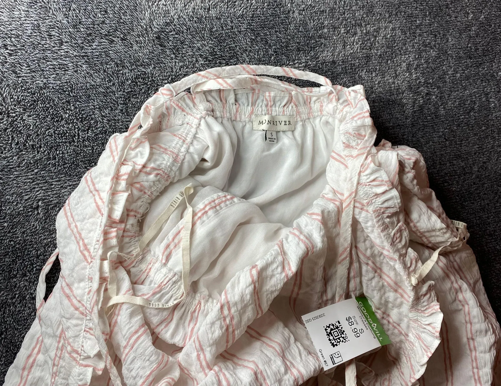 Striped Light Pink & White Classy Maxi Dress ( S ) - Image 4