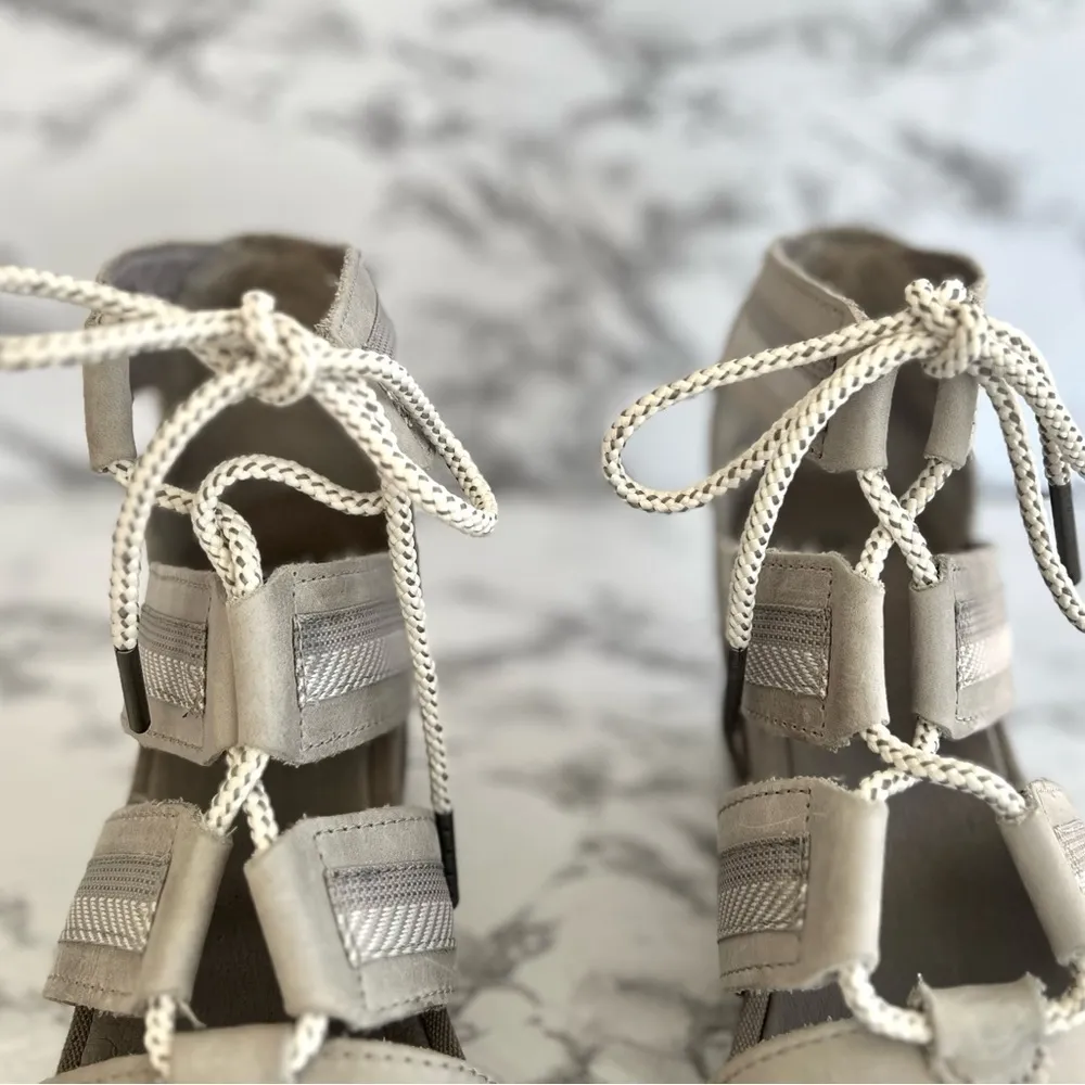 Sorel Joanie II Women’s Sandals Grey Lace Up Wedge 9.5 Walking Gorpcore Travel - Image 5