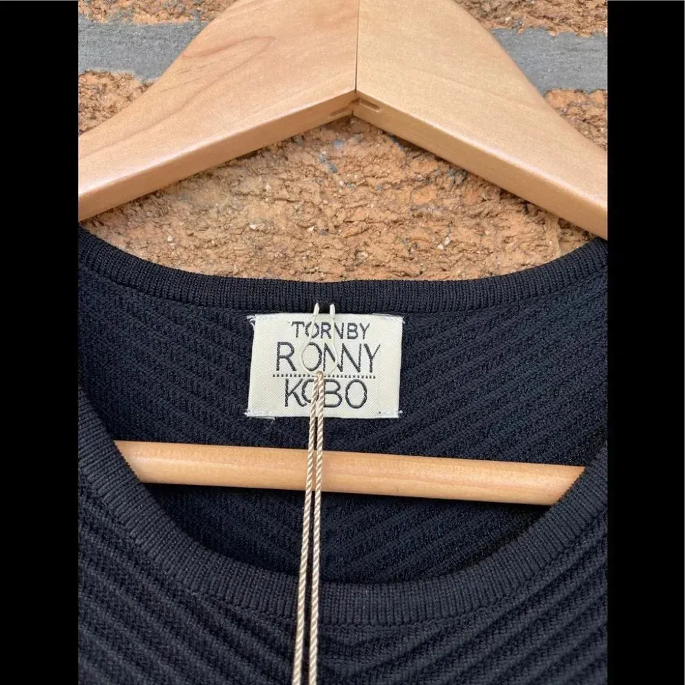 Torn By Ronny Kobo Textured Ribbed Fit & Flare Sleeveless Black Dress medium - Image 2