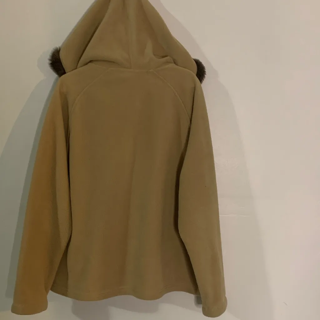 Cozy Tan Zip - Image 6